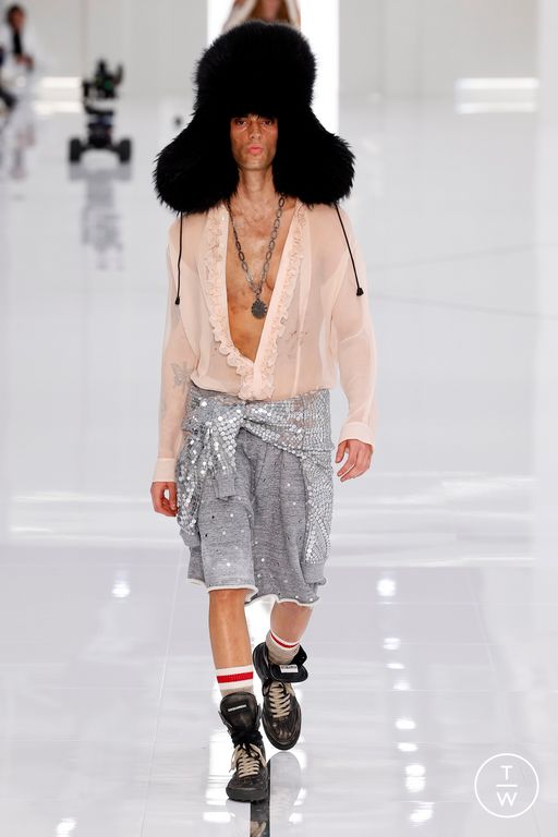 FW24 Dsquared2 Look 43