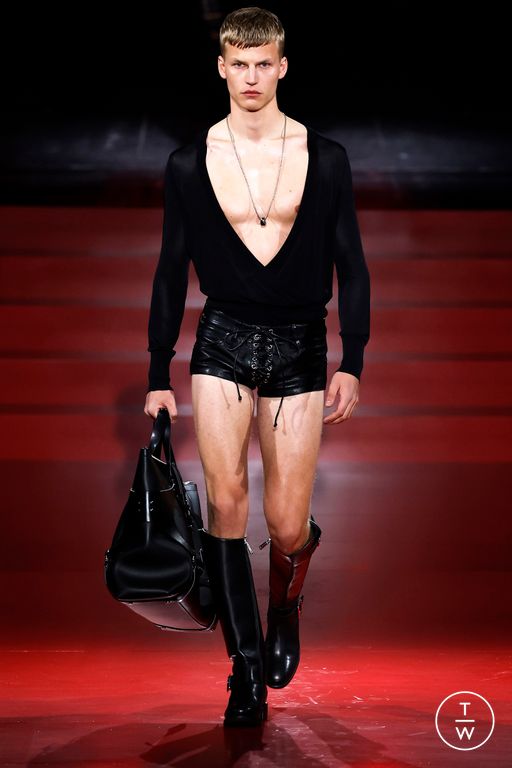 Spring-Summer 2025 Dsquared2 Look 22