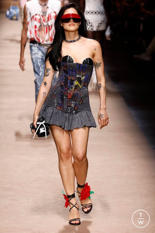 SS24 Dsquared2 Look 22