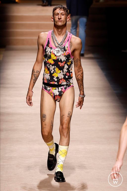 SS24 Dsquared2 Look 49