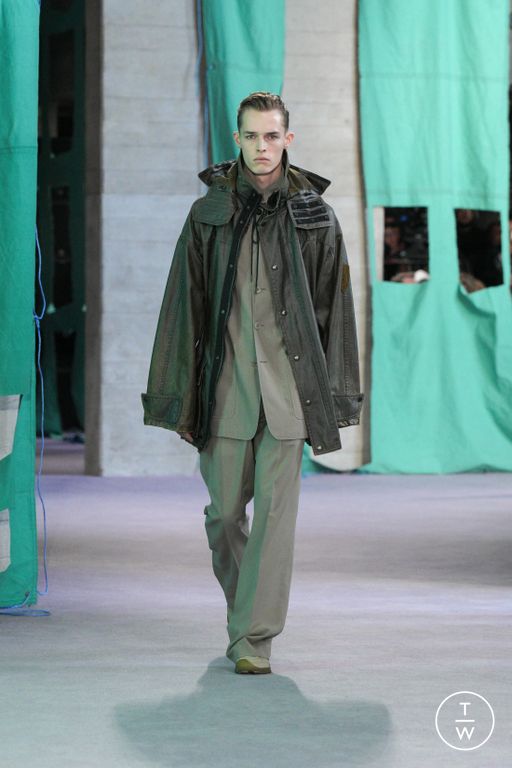 Spring-Summer 2025 Burberry Look 50