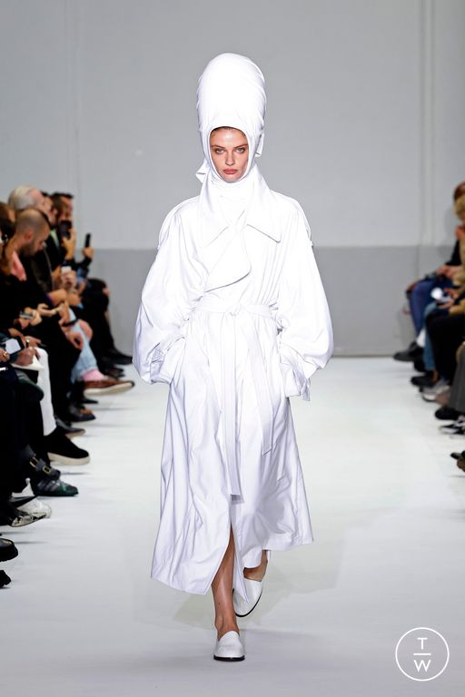 Spring-Summer 2025 Duran Lantink Look 10