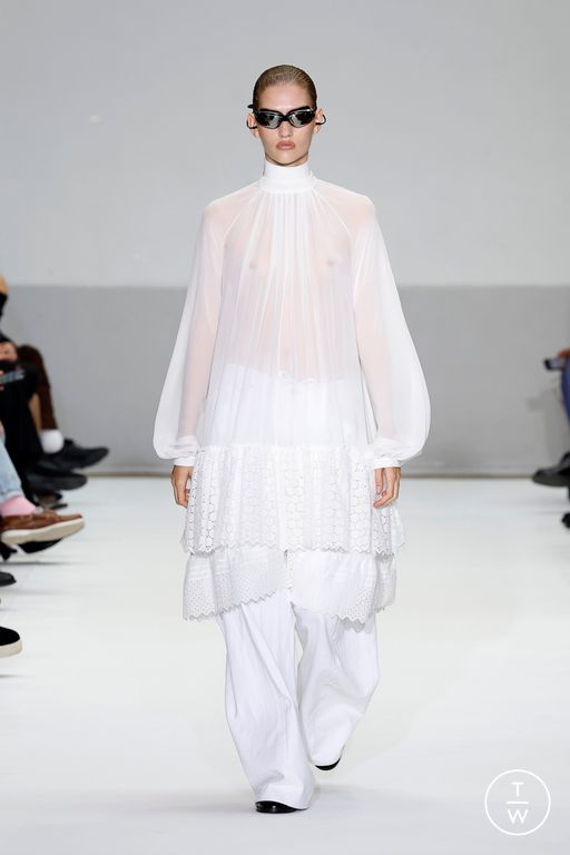 Spring-Summer 2025 Duran Lantink Look 18