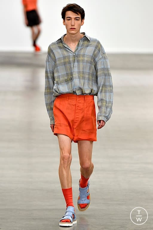 SS20 E. Tautz Look 23