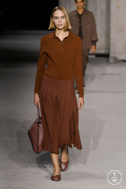 SS23 Tod's Look 43