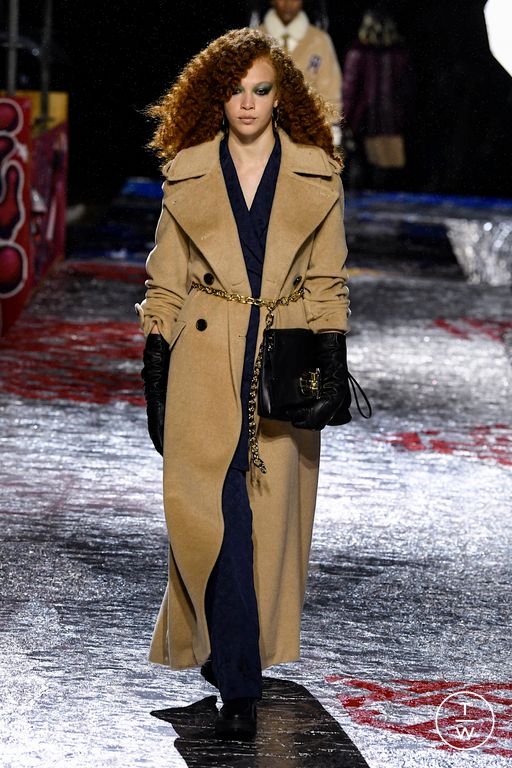 FW22 Tommy Hilfiger Look 54
