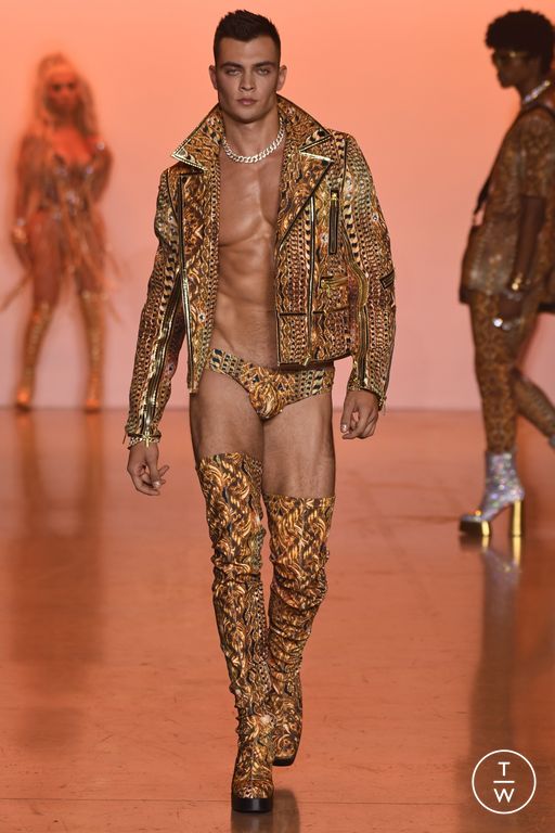 SS23 The Blonds Look 20