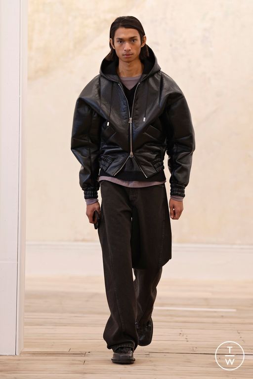 FW25 Eckhaus Latta Look 11