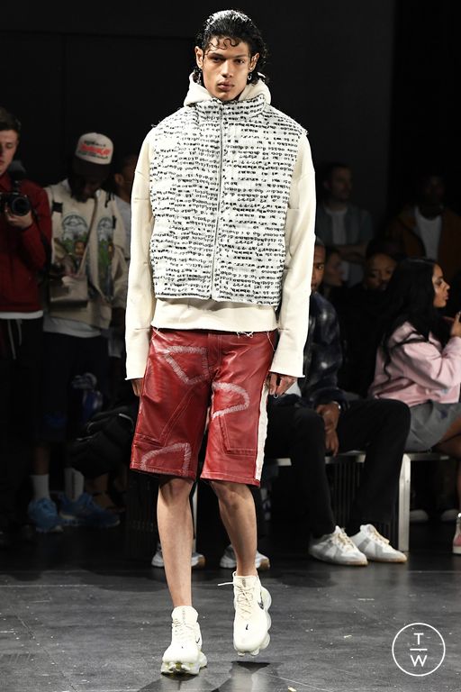 SS23 Who Decides War Look 17