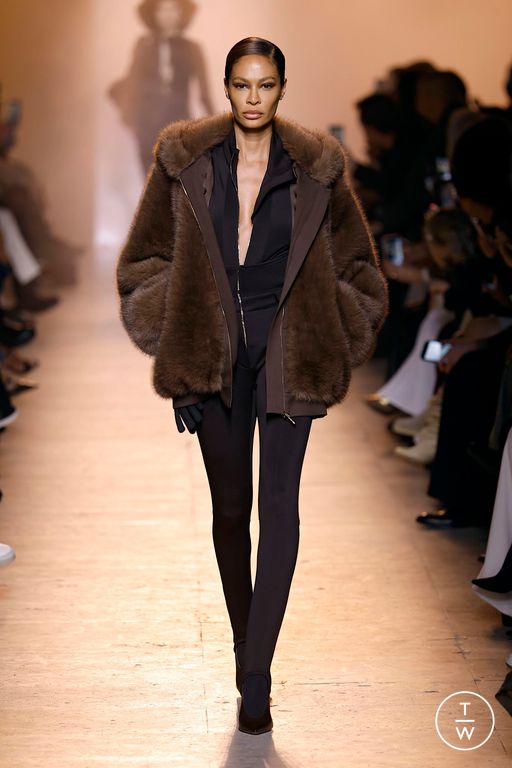 FW25 Elie Saab Look 3