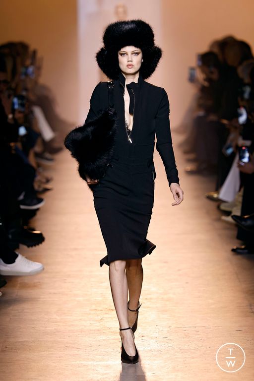 FW25 Elie Saab Look 4