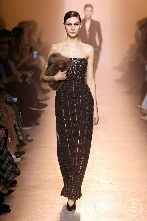 FW25 Elie Saab Look 16