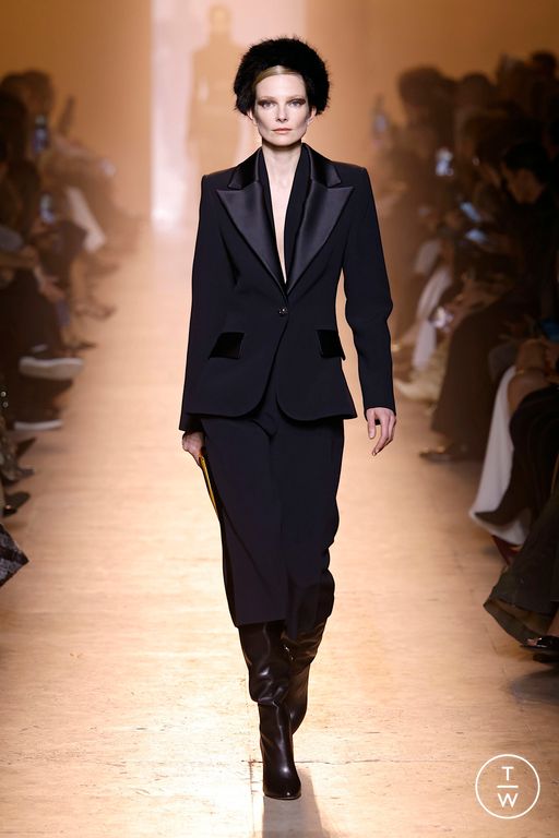 FW25 Elie Saab Look 44