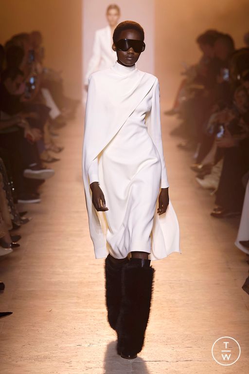 FW25 Elie Saab Look 53