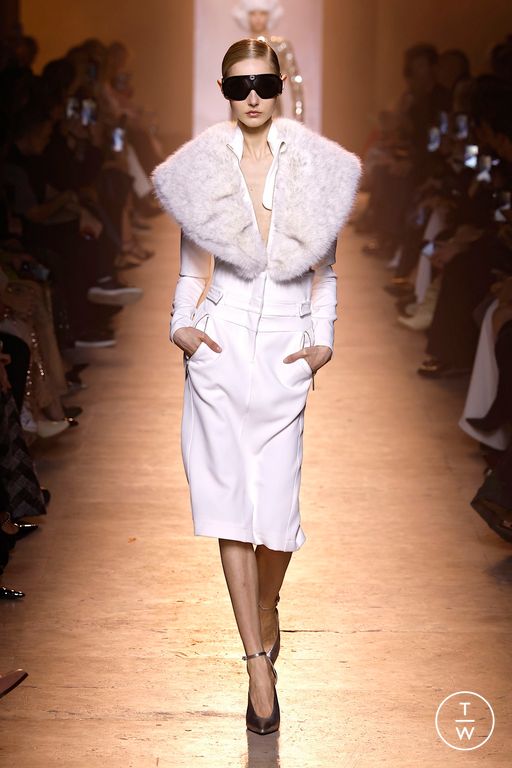 FW25 Elie Saab Look 58