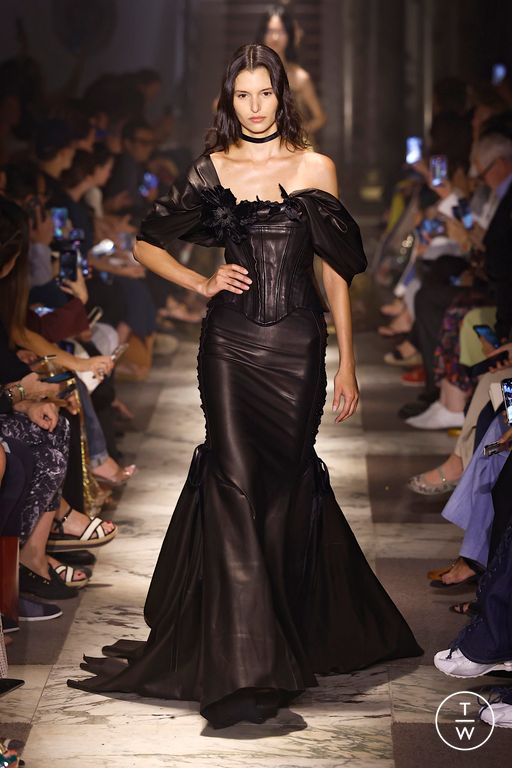 FW25 Elie Saab Look 11