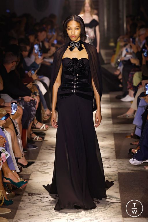 FW25 Elie Saab Look 32