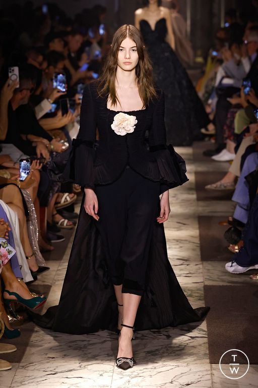 FW25 Elie Saab Look 35