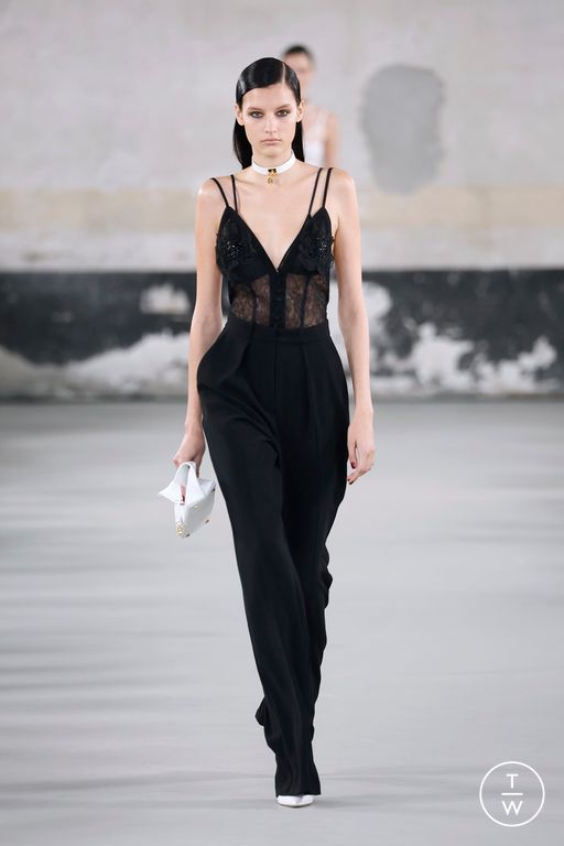 SS25 Elisabetta Franchi Look 25