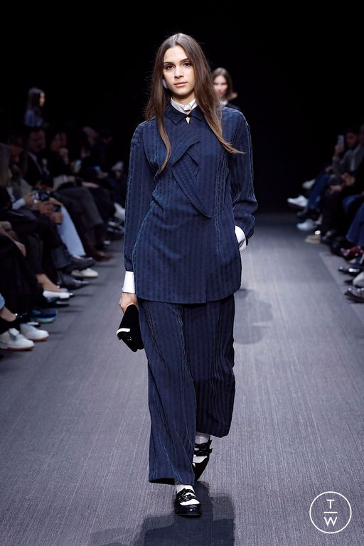 FW25 Emporio Armani Look 18
