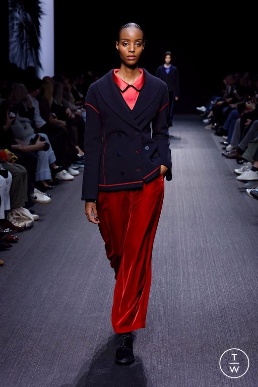 FW25 Emporio Armani Look 40