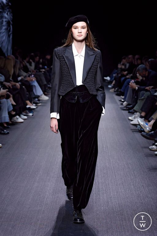 FW25 Emporio Armani Look 58
