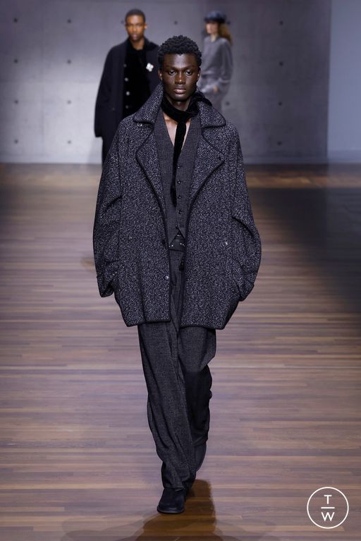 FW26 Emporio Armani Look 34