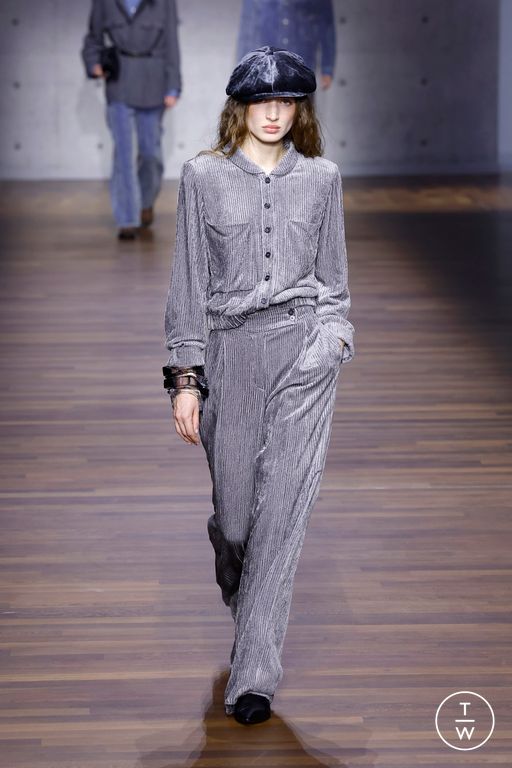 FW26 Emporio Armani Look 36