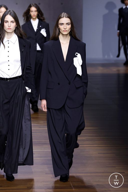 FW26 Emporio Armani Look 118