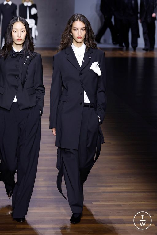 FW26 Emporio Armani Look 122