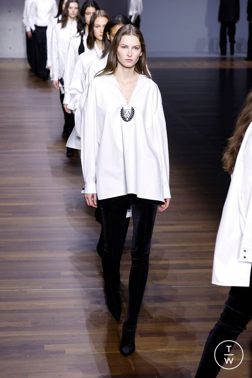 FW26 Emporio Armani Look 138