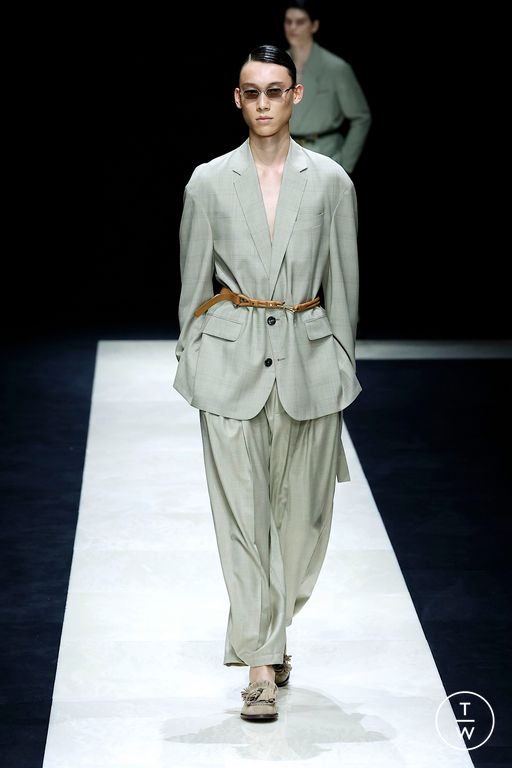 SS25 Emporio Armani Look 43