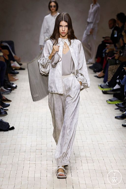 SS26 Emporio Armani Look 9