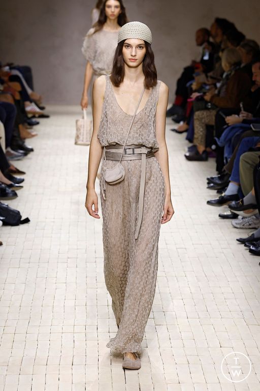 SS26 Emporio Armani Look 30