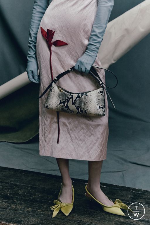 RS26 Erdem Look 18