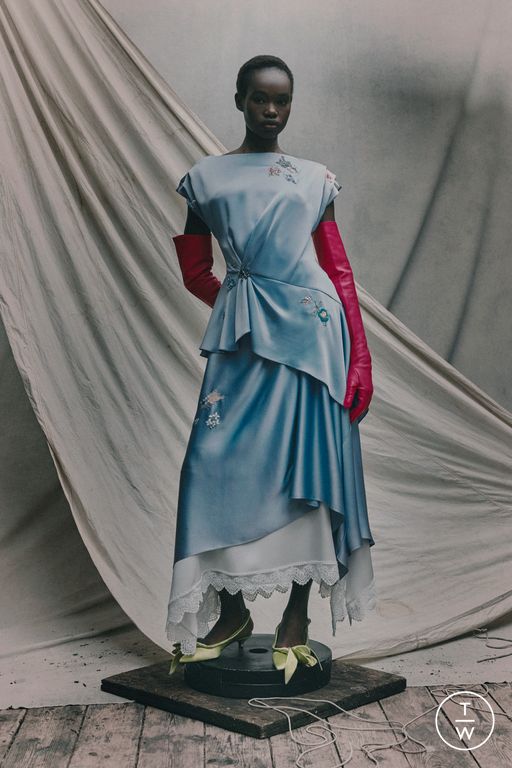 RS26 Erdem Look 33