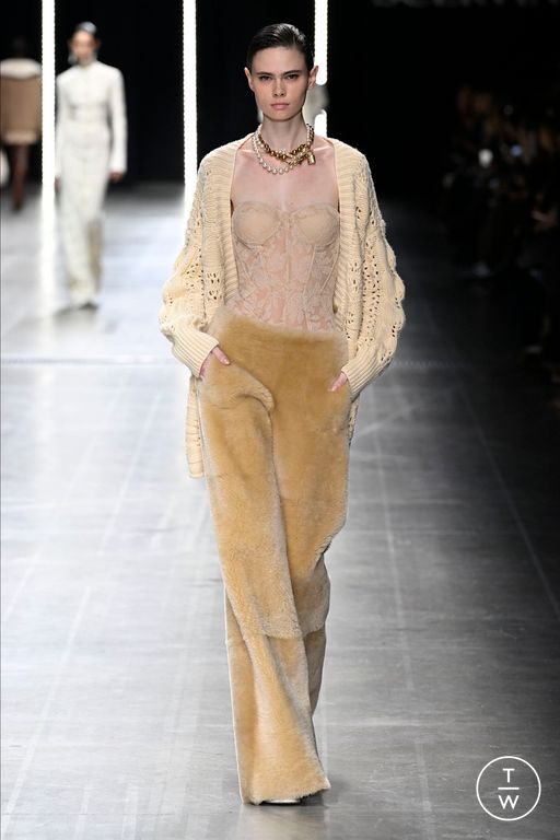 FW25 Ermanno Scervino Look 16