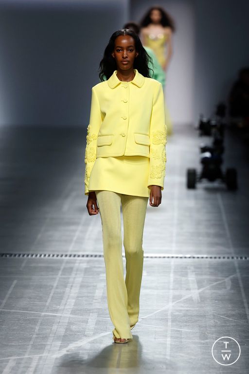 Spring-Summer 2025 Ermanno Scervino Look 25