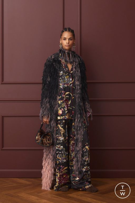 PF26 Etro Look 33