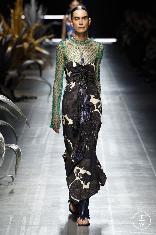 Spring-Summer 2025 Etro Look 34