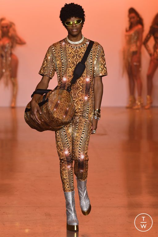 SS23 The Blonds Look 19