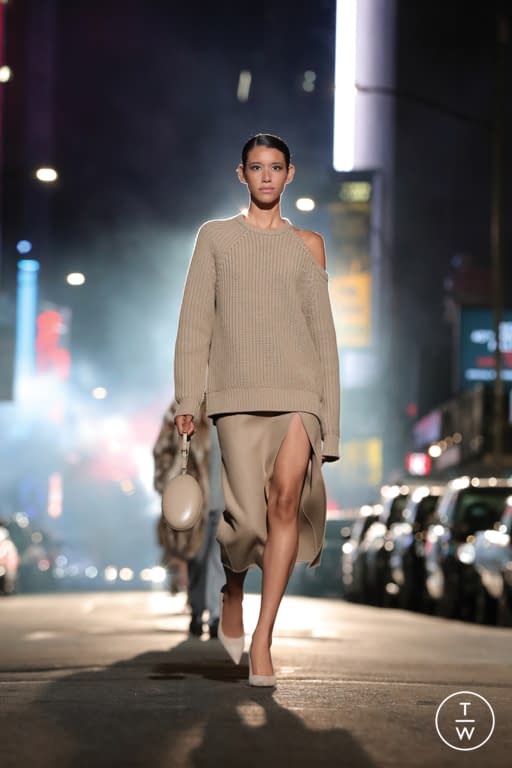 FW21 Michael Kors Collection Look 24