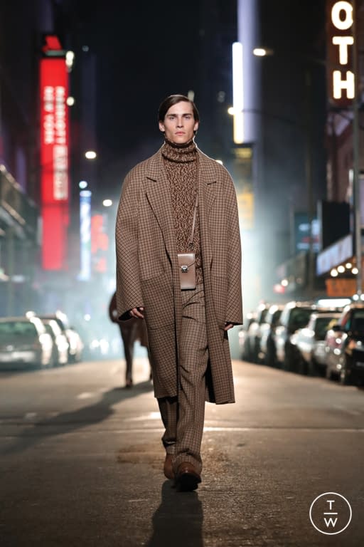 FW21 Michael Kors Collection Look 27