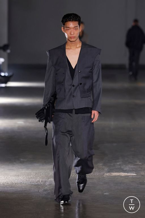 FW25 Fashion East Look 15