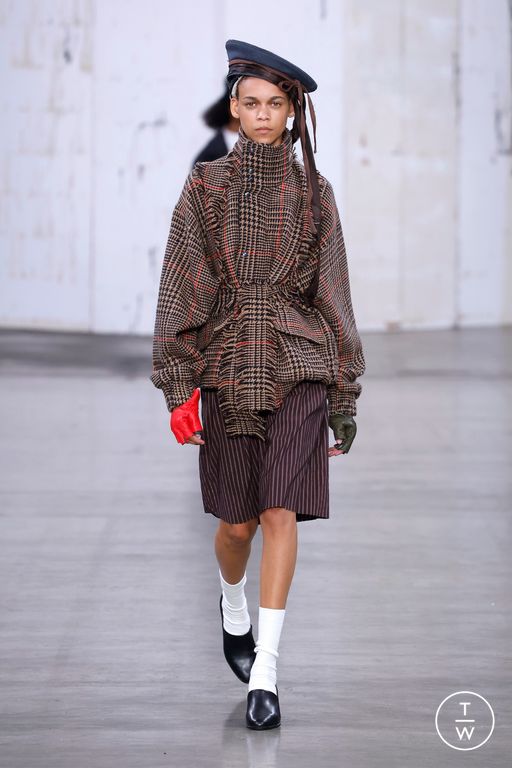 SS25 Fashion East Look 31