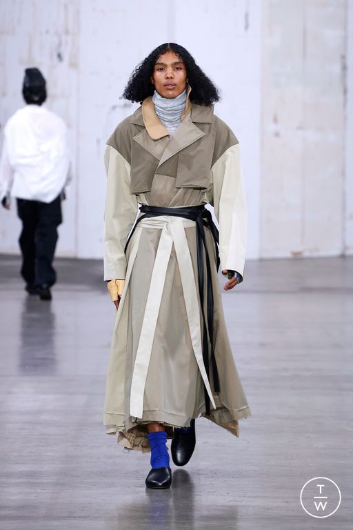 SS25 Fashion East Look 42