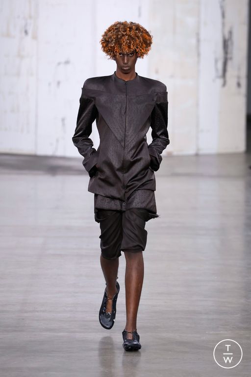 SS25 Fashion East Look 18