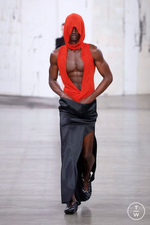 Spring/Summer 2025 Fashion East Look 27