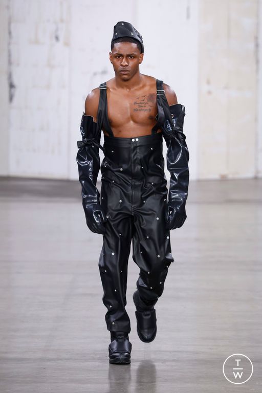 SS25 Fashion East Look 17