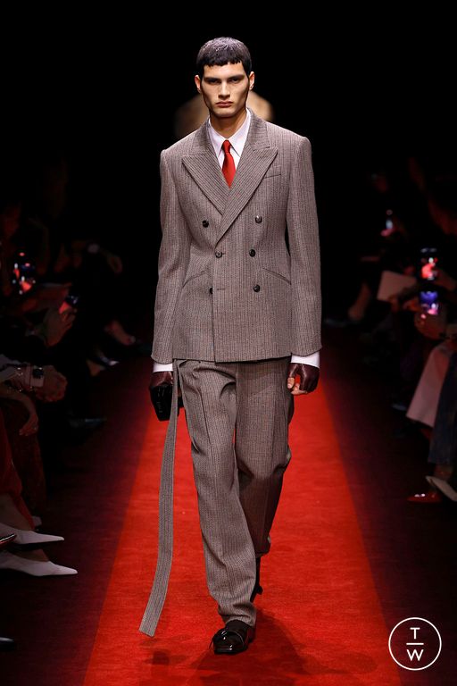 FW25 Ferrari Look 5